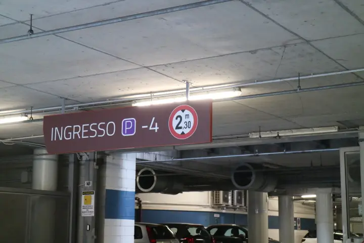 Wayfinding System Parking Area Entrance– Urban Architecture – Ilaria Gatto – Great Campus Genoa_Italy