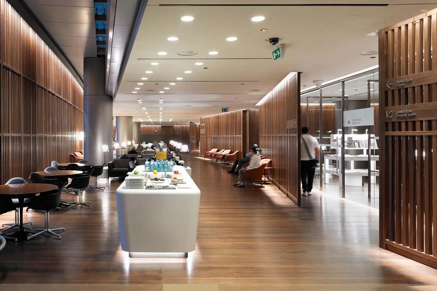 Dining and Buffet Area – Interior Architecture – Ilaria Gatto – Qatar Airways Premium Lounges