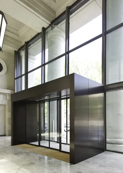 Main Entrance – Architecture – Ilaria Gatto – Palazzo Aporti Milano Italia